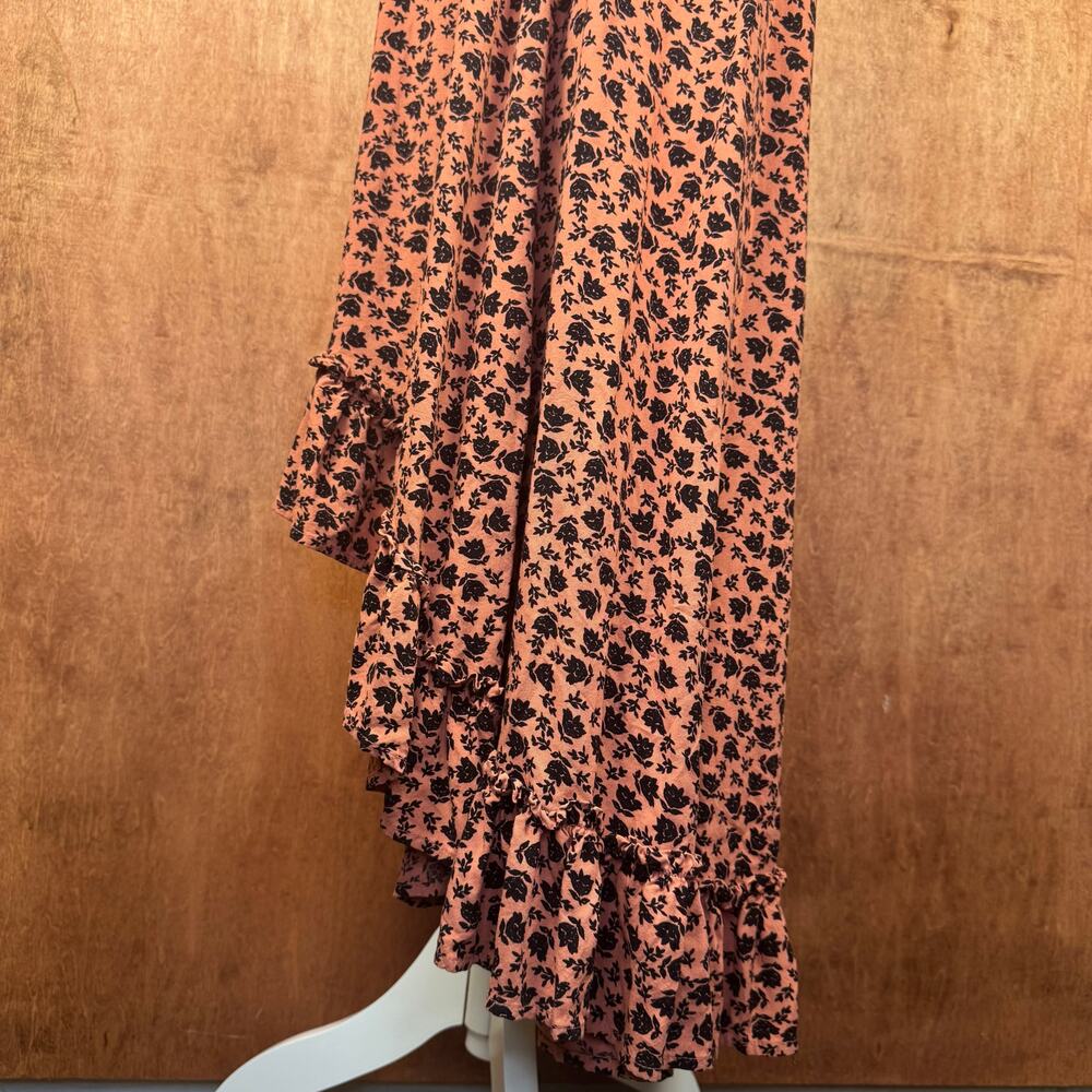 Patrons of Peace XS Adrian puff sleeve midi hi-low dress pink and black floral - Picture 13 of 15
